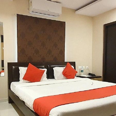 Hotel Sunrise วิสาขปัตนัม ภายนอก รูปภาพ
