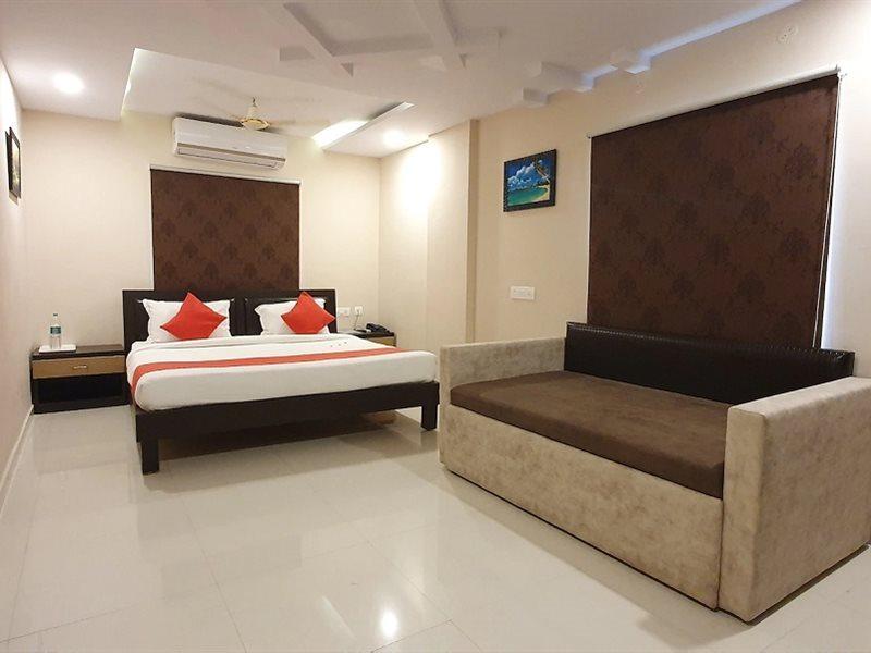 Hotel Sunrise วิสาขปัตนัม ภายนอก รูปภาพ